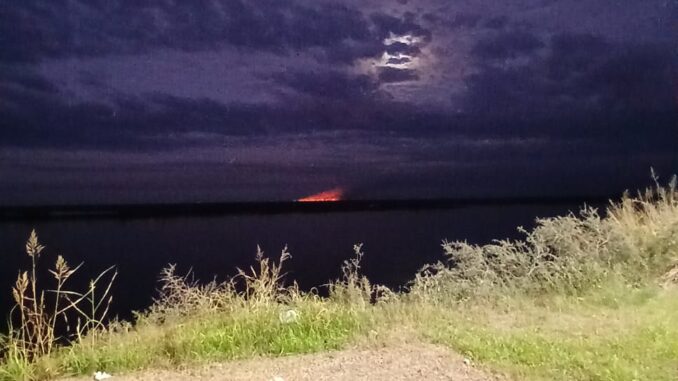 fuego en las islas